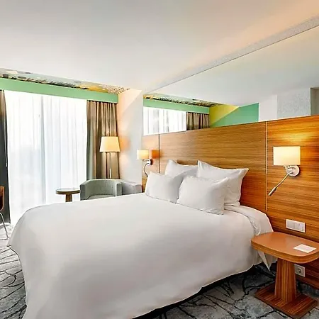 ホテル Mercure タリン