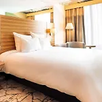 Mercure ホテル 4*